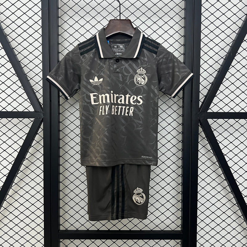 Kit Infantil Real Madrid Reserva 3 24/25