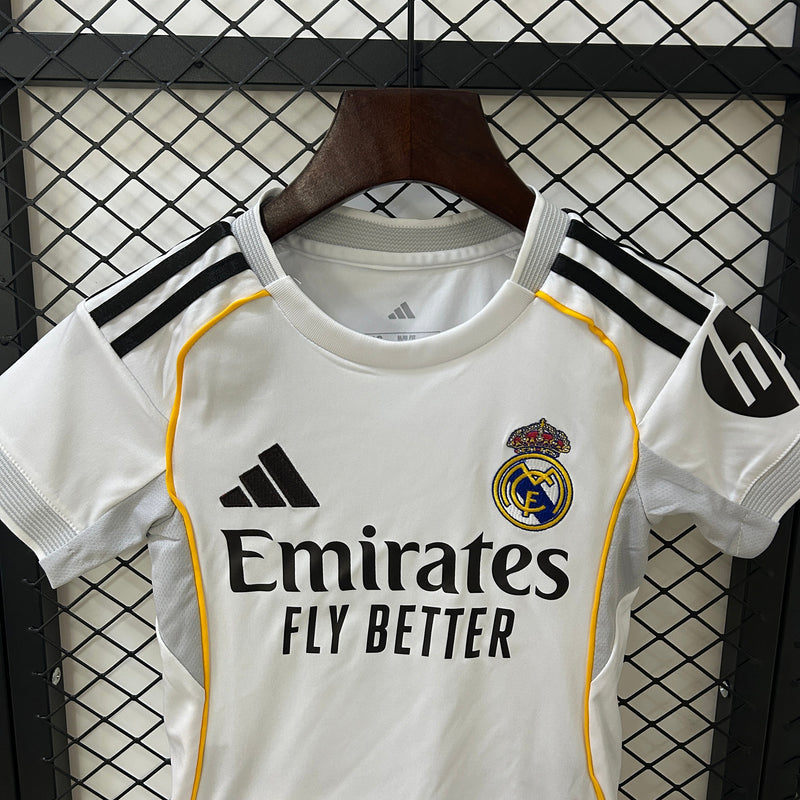 Kit Infantil Real Madrid Titular 25/26